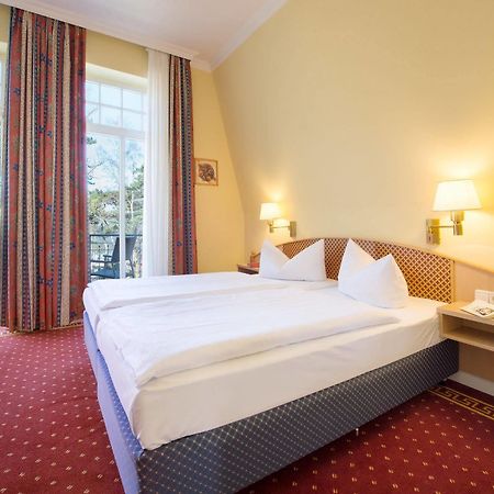 Aparthotel Kuehlungsborn, Villa Am Konzertgarten エクステリア 写真