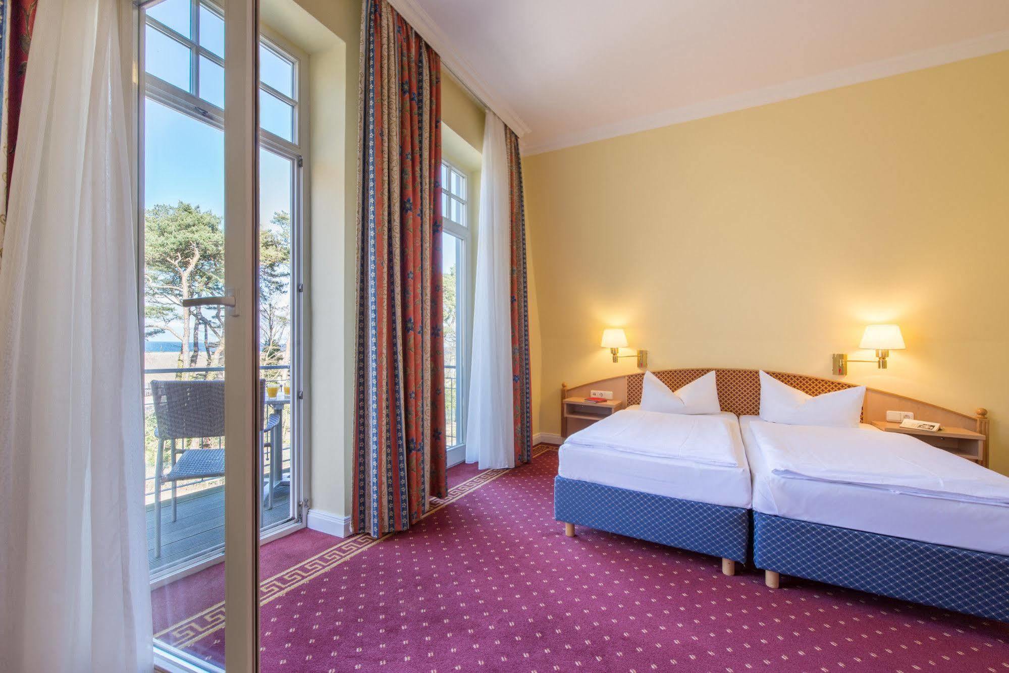 Aparthotel Kuehlungsborn, Villa Am Konzertgarten エクステリア 写真